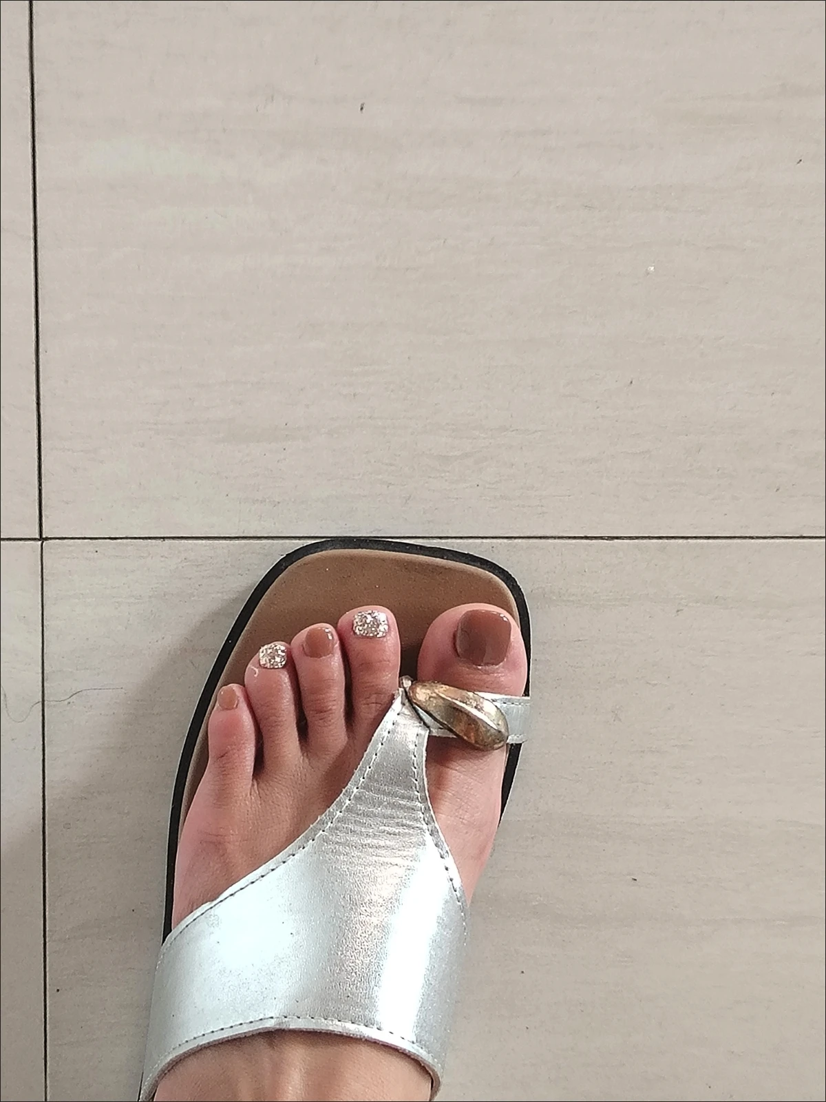 Brown & Gold Glitter Press-On Toenails — customer review photo