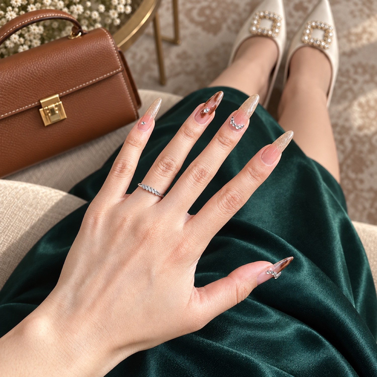Brown Leopard Print Cat Eye Long Press-On Nails — product view 3