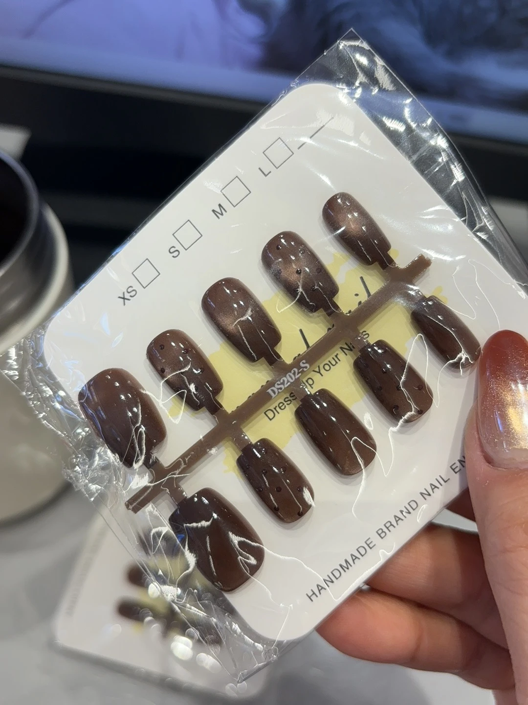 Brown Polka Dot Short Squoval Press-On Nails — customer review photo