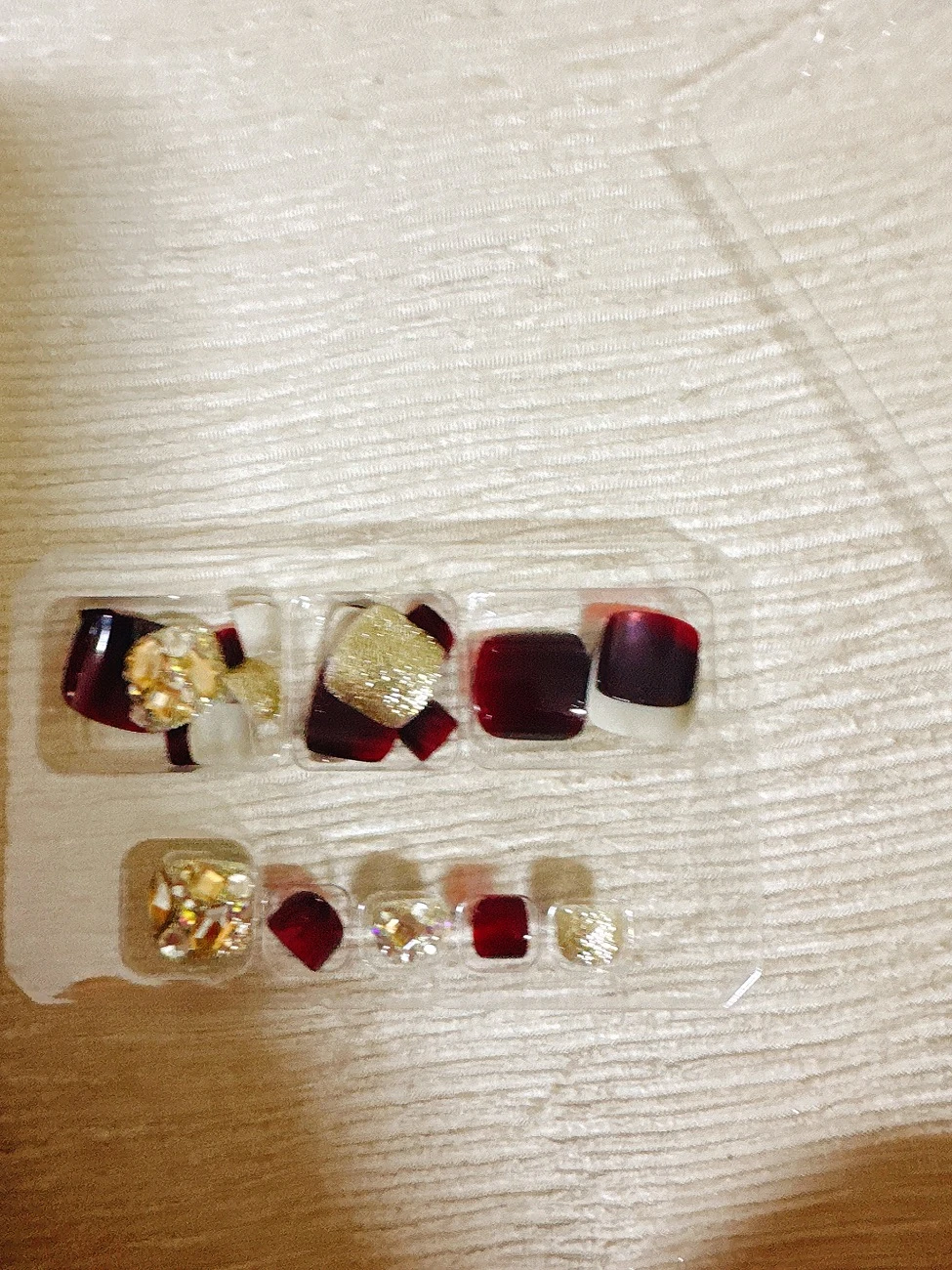 Burgundy Crystal Square Press-On Toenails — customer review photo