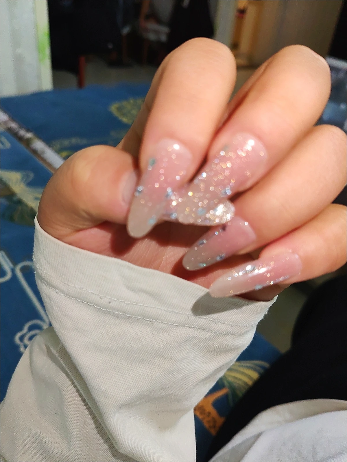Gold Glitter Ombre Long Oval Press-On Nails — customer review photo