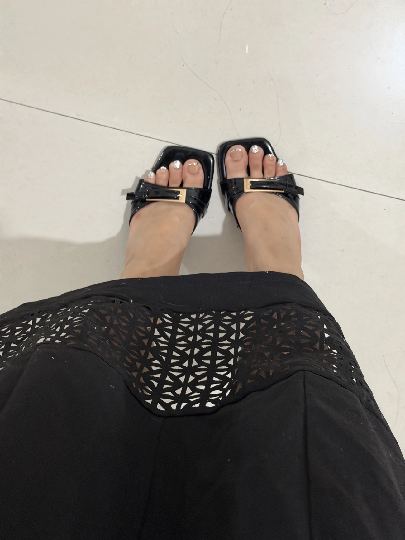 Nude Rhinestone French Tip Press-On Toenails — customer review photo