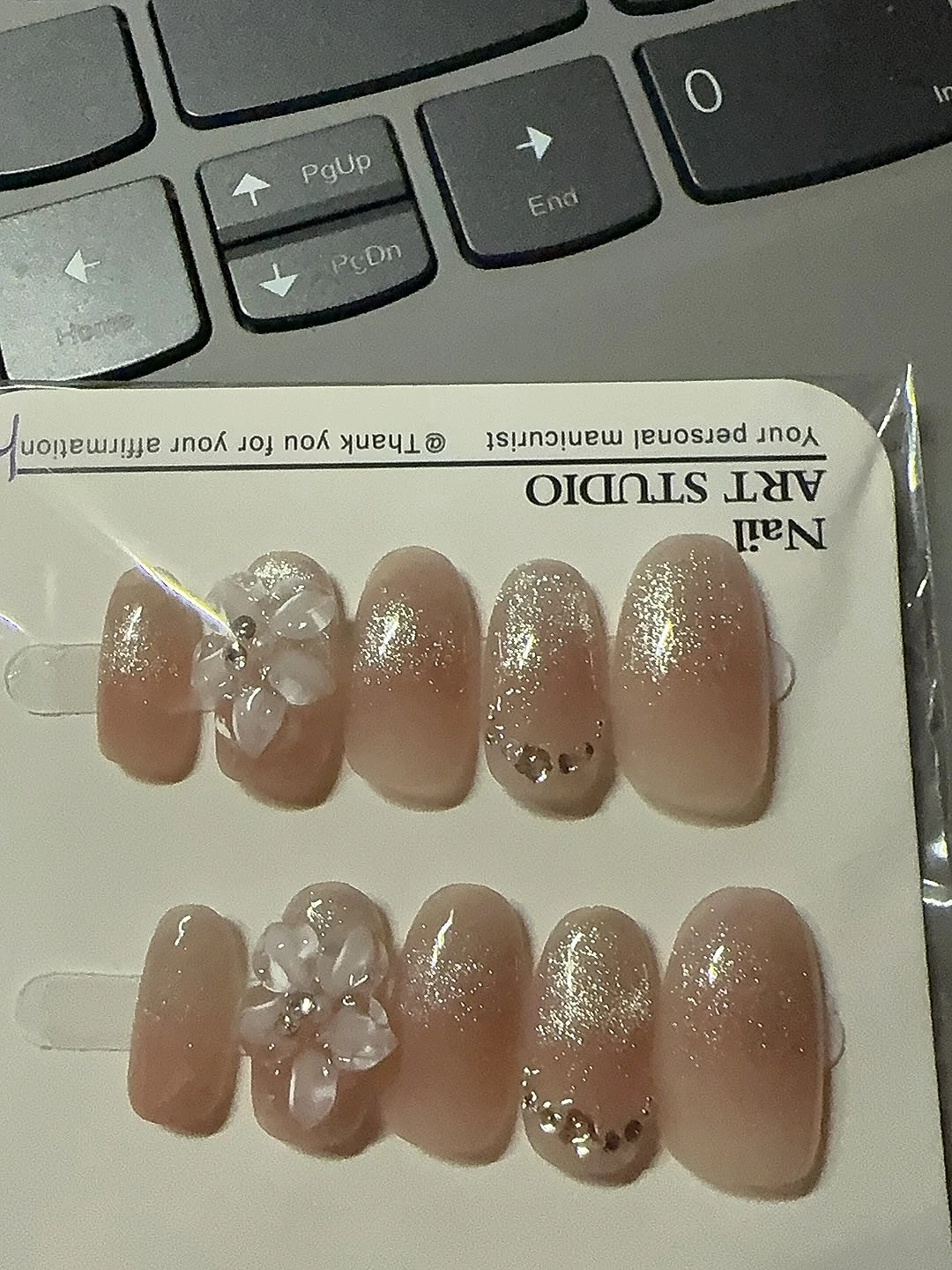 Pink 3D Floral Cat Eye Short Press-On Nails — customer review photo