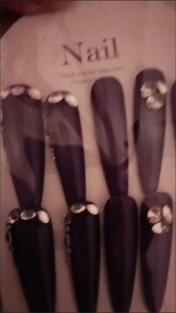 Purple Cat Eye Rhinestone Long Press-On Nails — customer review photo