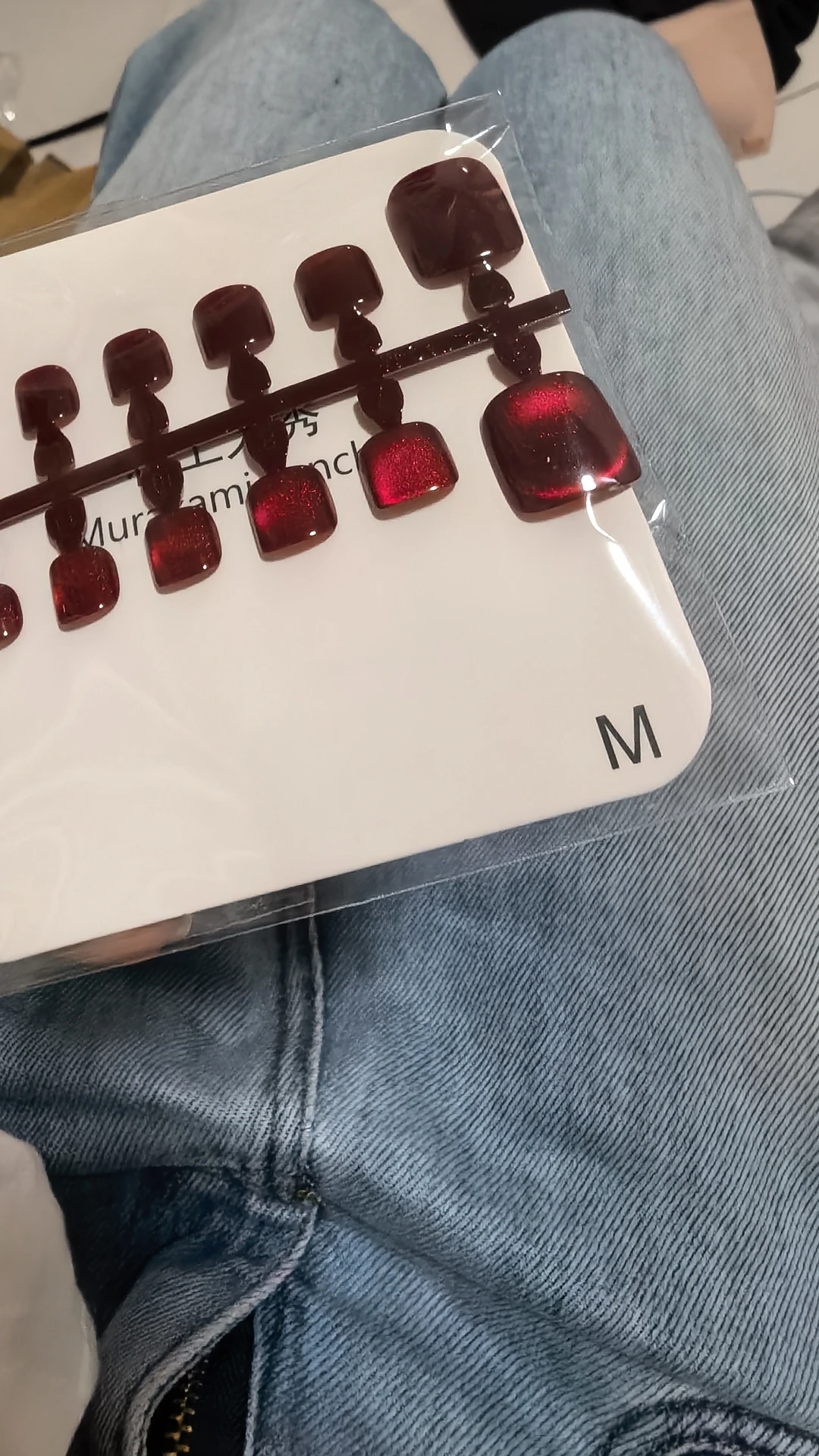 Red Cat Eye Square Press-On Toenails — customer review photo