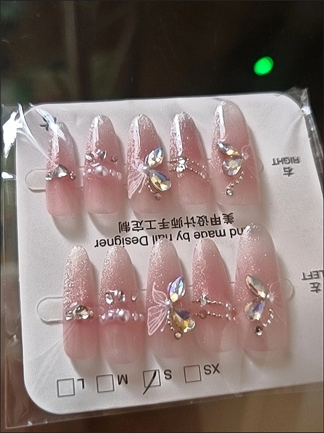 Silver Butterfly Cat Eye Long Oval Press-On Nails — customer review photo