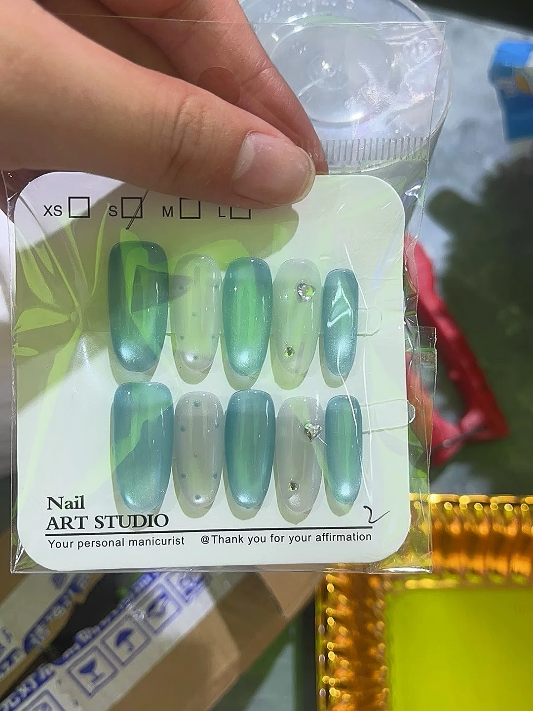 Teal Polka Dot Cat Eye Medium-Length Press-On Nails — customer review photo