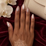 Cat Eye Glitter Short Press-On Nails — product view 2