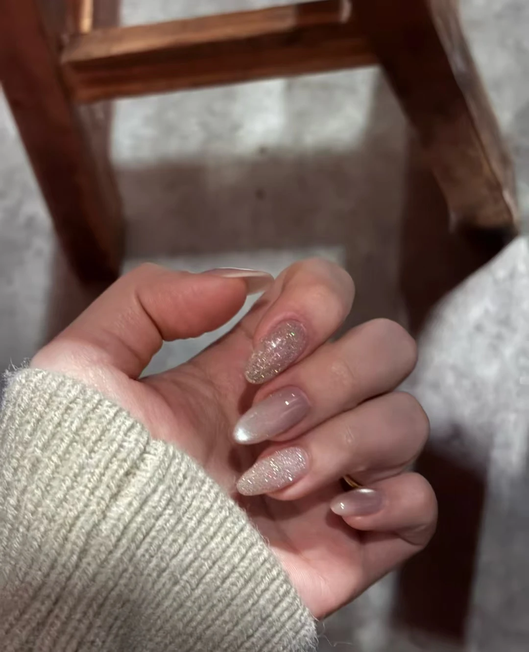 Cat Eye Glitter Short Press-On Nails — customer review photo