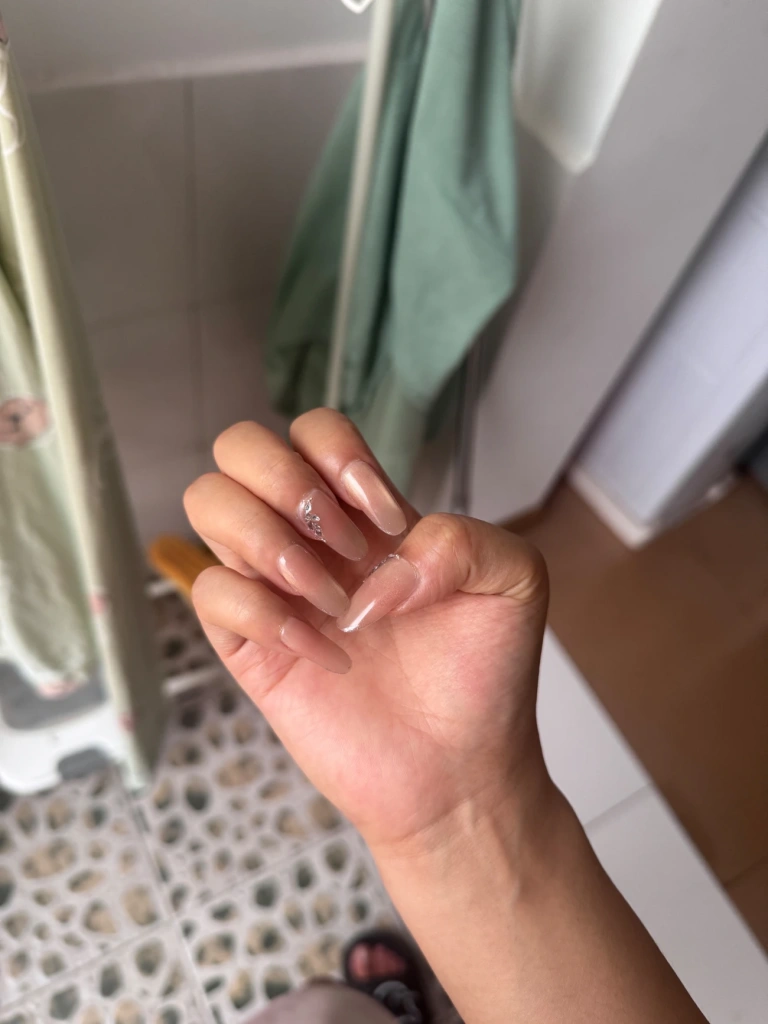 Cat Eye Ombre Oval Press-On Nails — customer review photo