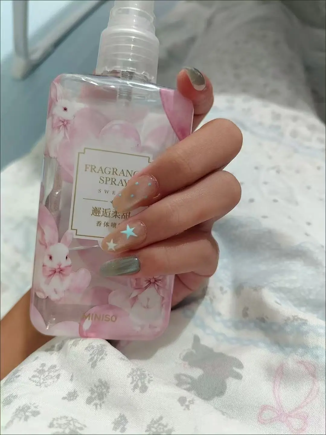 Cat Eye Star Short Press-On Nails — customer review photo
