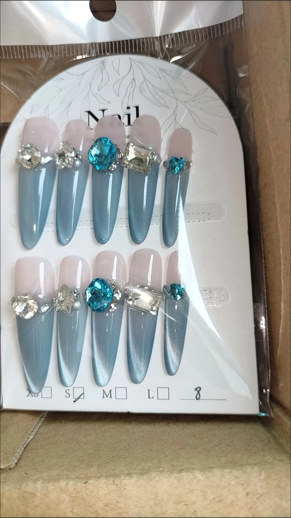 Crystal Cat Eye French Tip Press-On Nails — customer review photo
