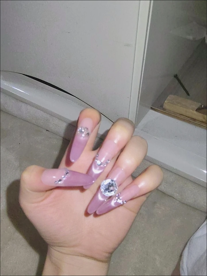 Crystal Cat Eye Purple Press-On Nails — customer review photo