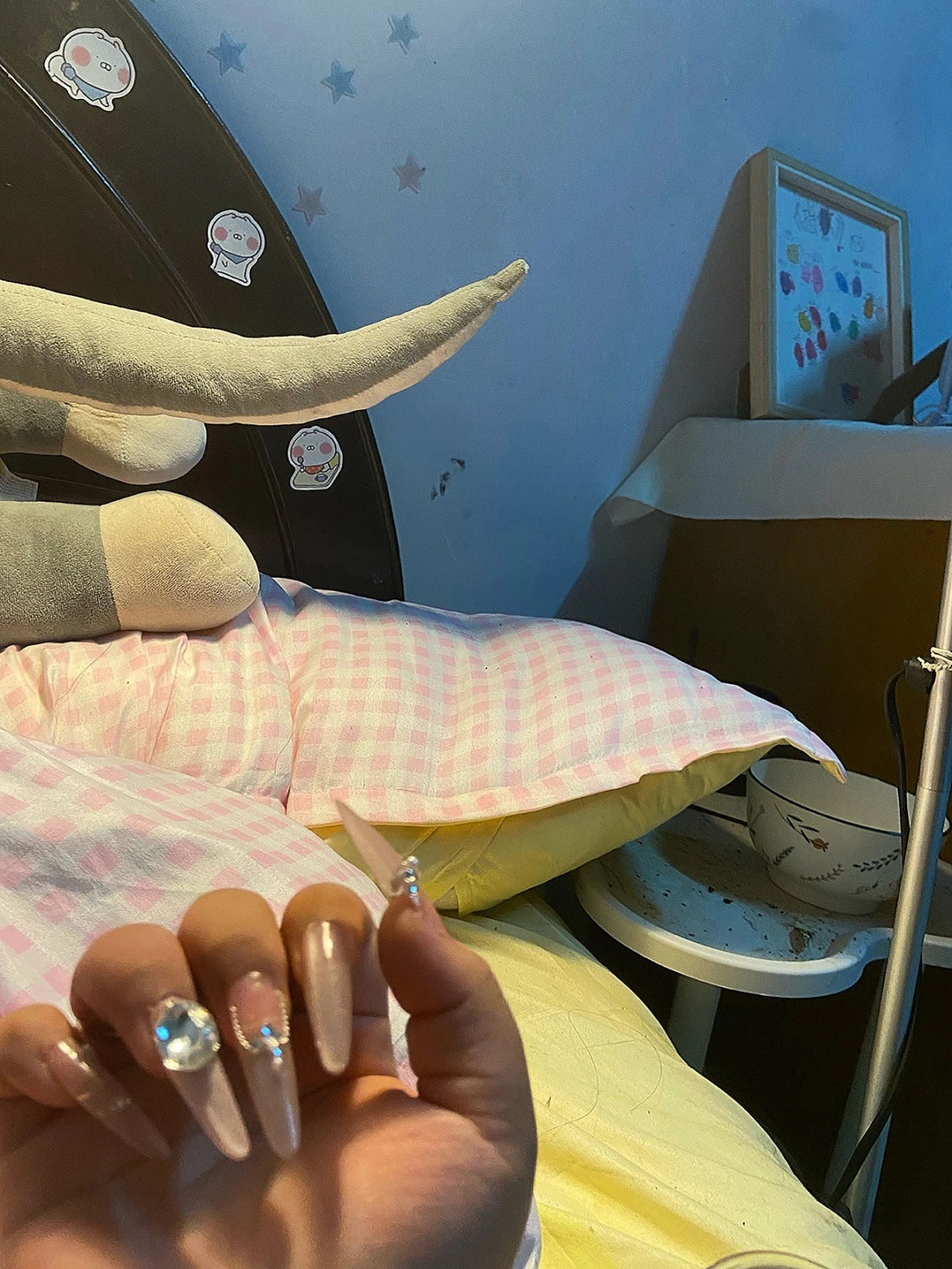 Crystal French Tip Oval Press-On Nails — customer review photo