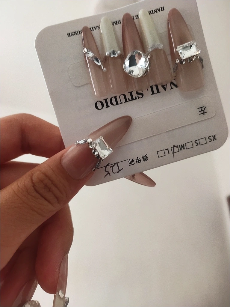 Crystal French Tip Oval Press-On Nails — customer review photo