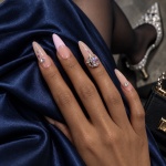 Crystal Glitter Oval Press-On Nails — product view 4
