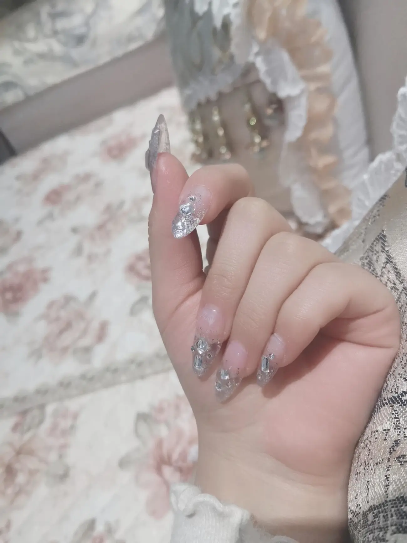 Crystal Iridescent Long Press-On Nails — customer review photo