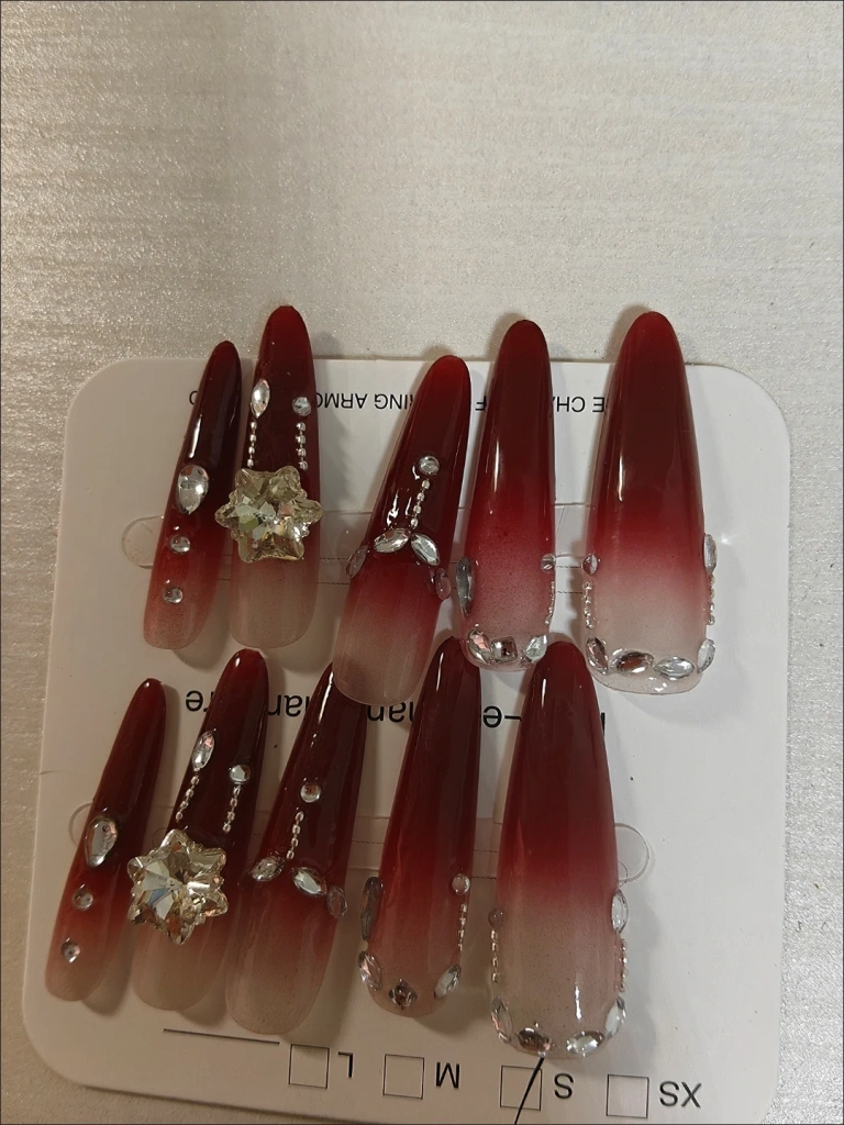 Crystal Ombre Snowflake Press-On Nails — customer review photo