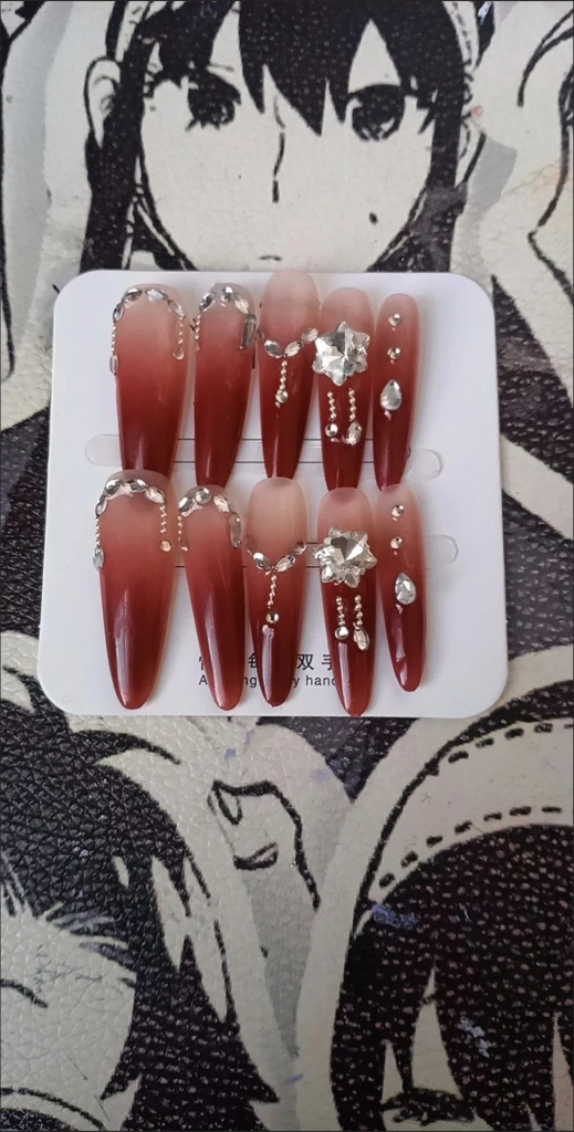 Crystal Ombre Snowflake Press-On Nails — customer review photo