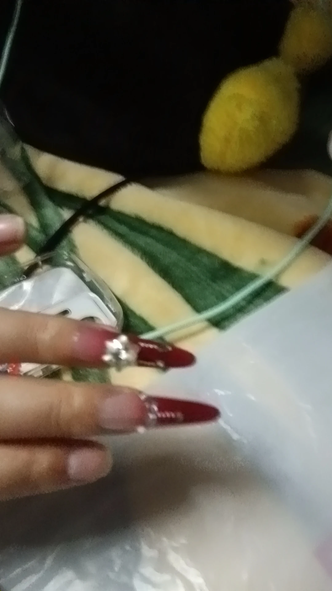 Crystal Ombre Snowflake Press-On Nails — customer review photo