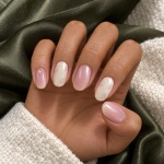 Floral Short Oval Press-On Nails — product view 4