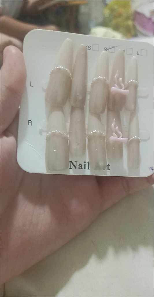 French Tip Chrome Bow Press-On Nails — customer review photo