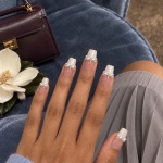 French Tip Pearl 3D Press-On Nails — product view 2