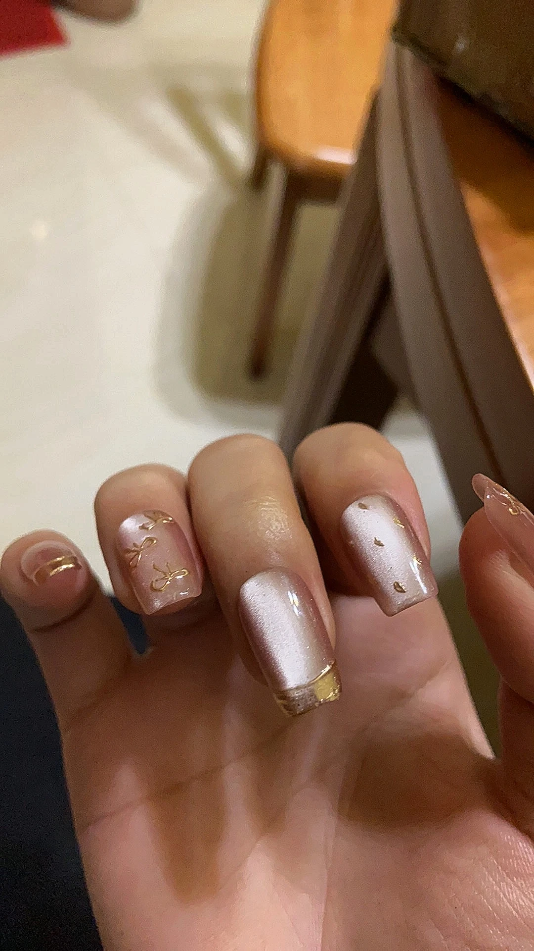 Gold French Tip Bow Medium Press-On Nails — customer review photo