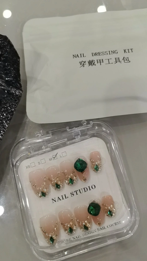 Green Crystal French Tip Medium Press-On Nails — customer review photo