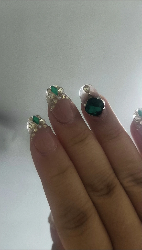 Green Crystal French Tip Medium Press-On Nails — customer review photo