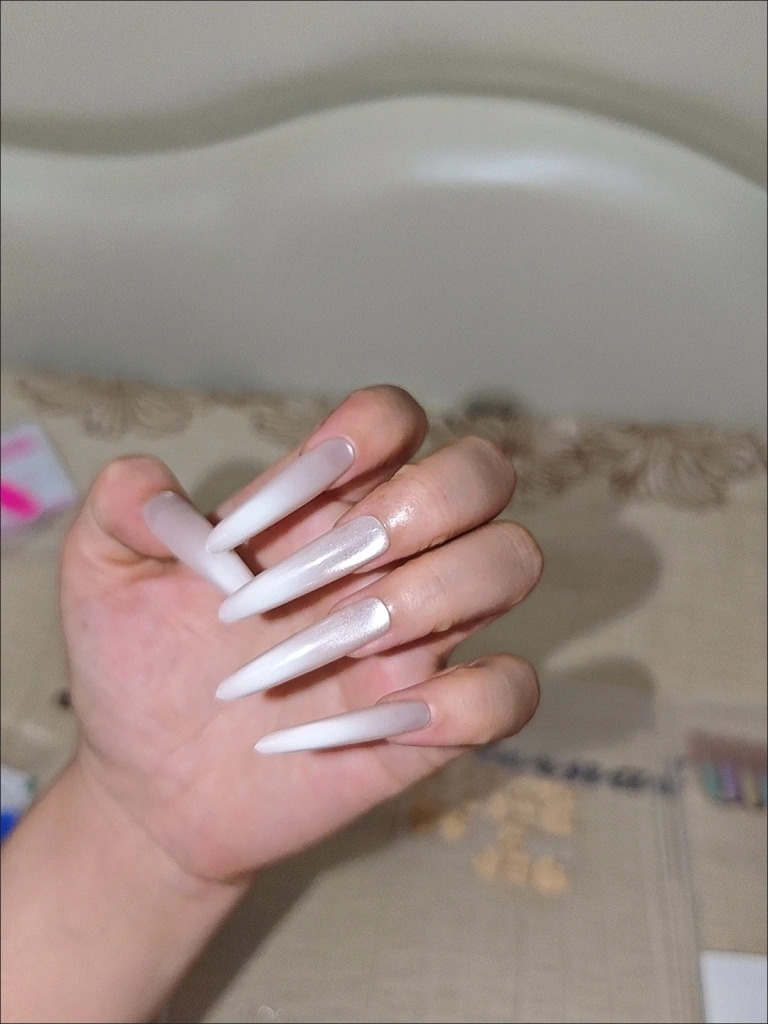 Ombre Long Stiletto Press-On Nails — customer review photo