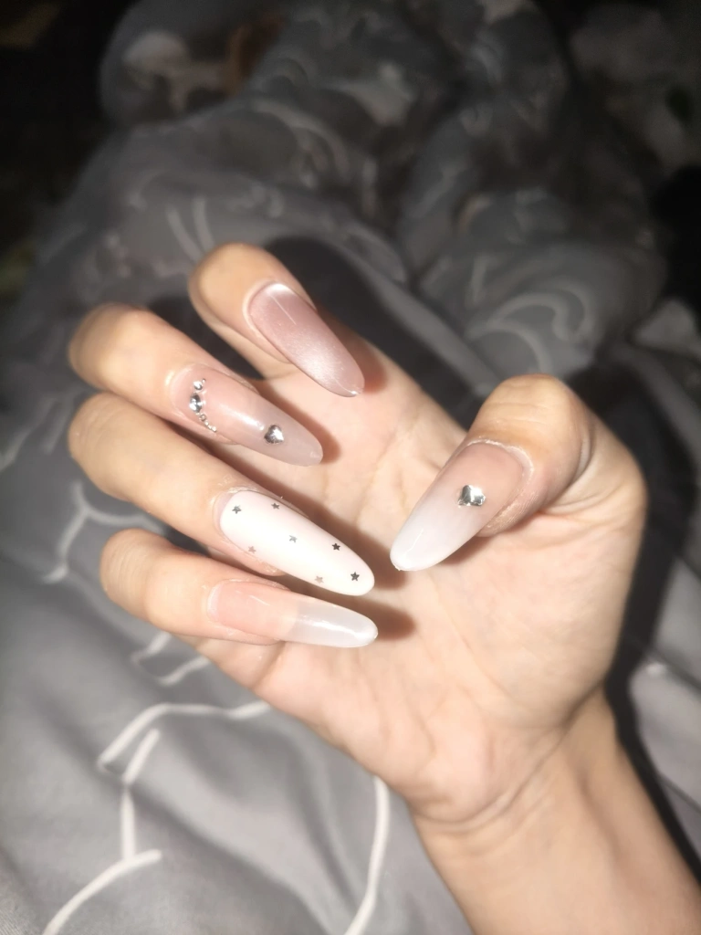 Rhinestone Cat Eye Star Press-On Nails — customer review photo