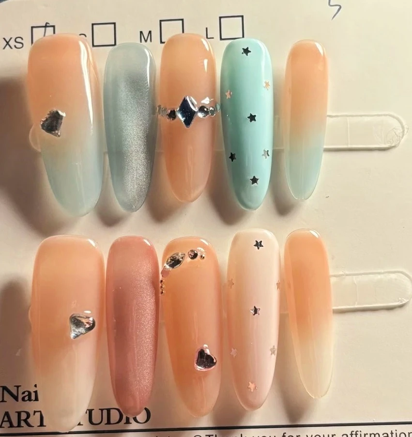 Rhinestone Cat Eye Star Press-On Nails — customer review photo