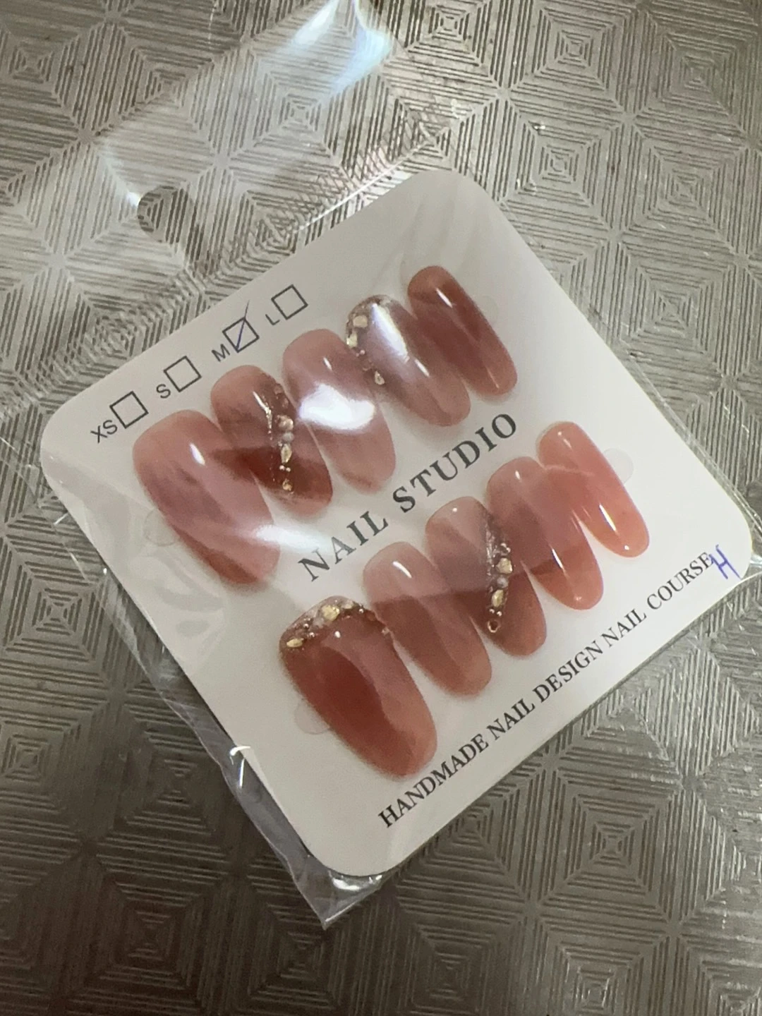 Rhinestone Glitter Short Press-On Nails — customer review photo