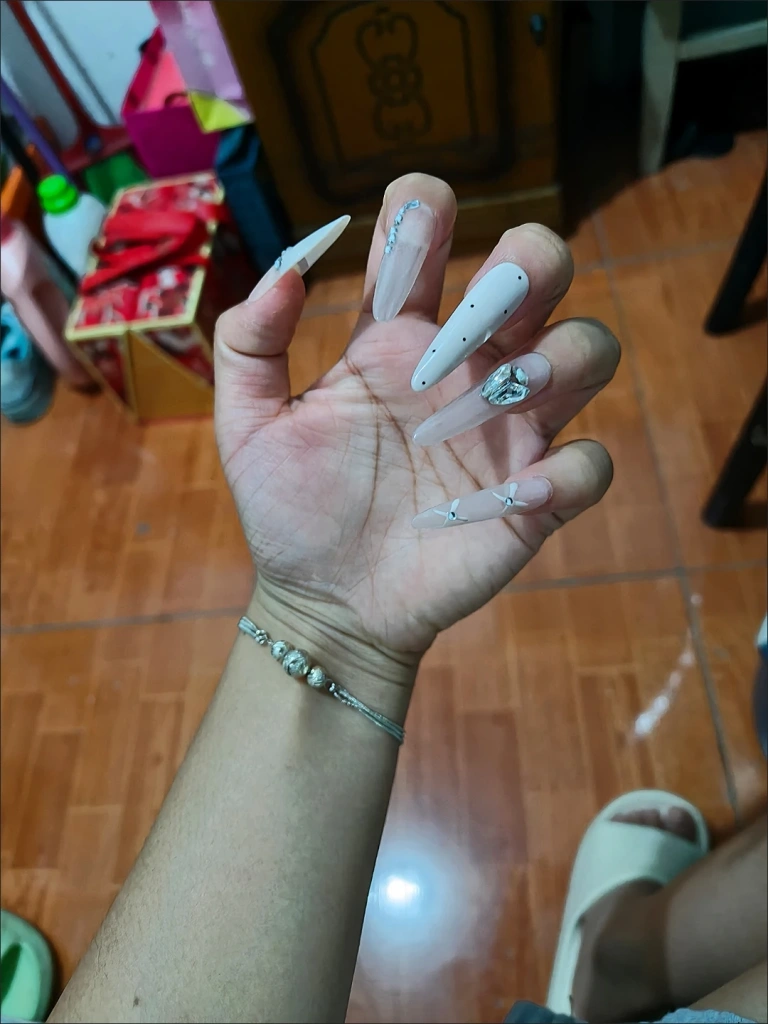 Rhinestone Heart Long Press-On Nails — customer review photo